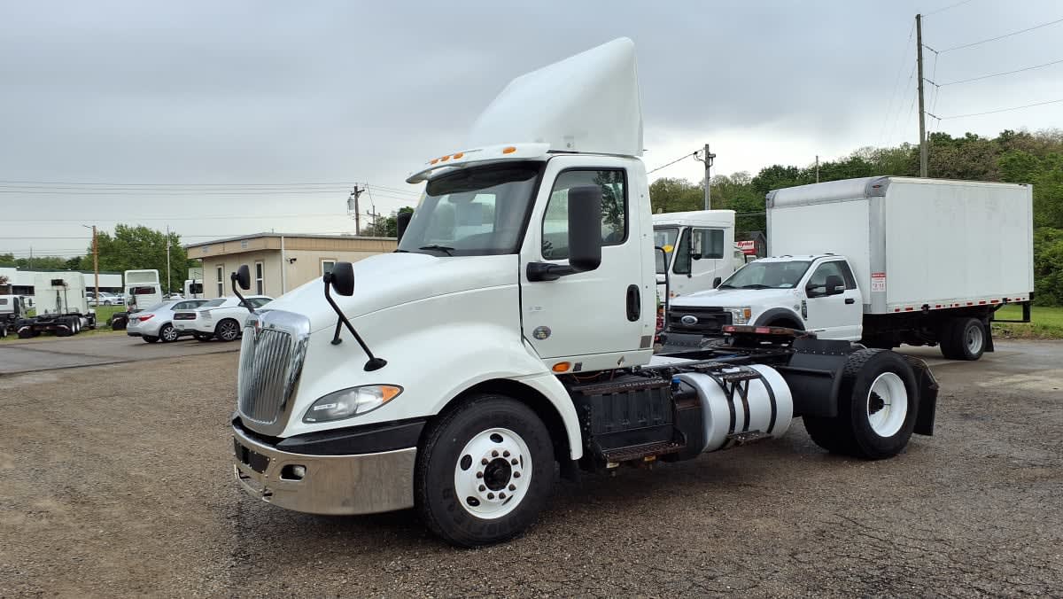 2018 Navistar International RH613 DAYCAB S/A 788195