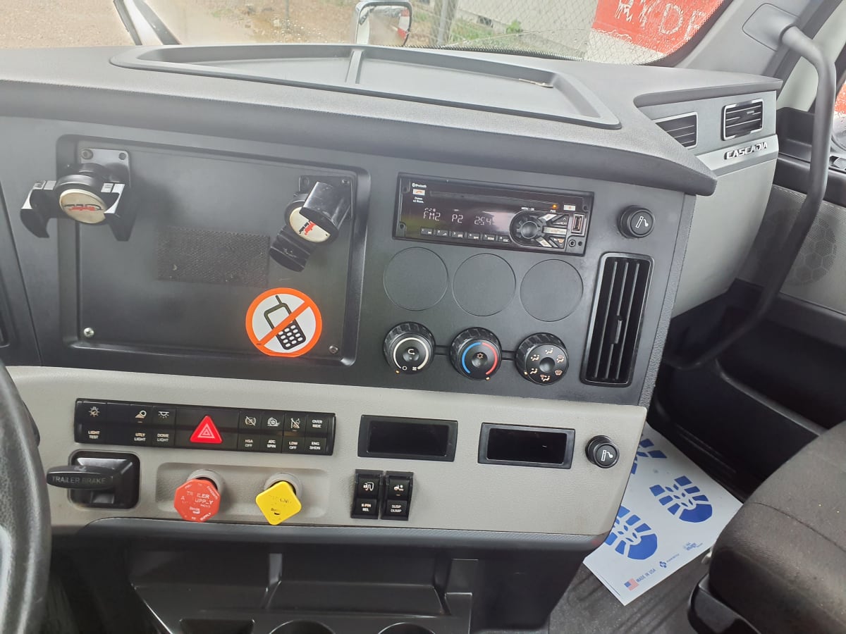 2019 Freightliner/Mercedes NEW CASCADIA 126 788332