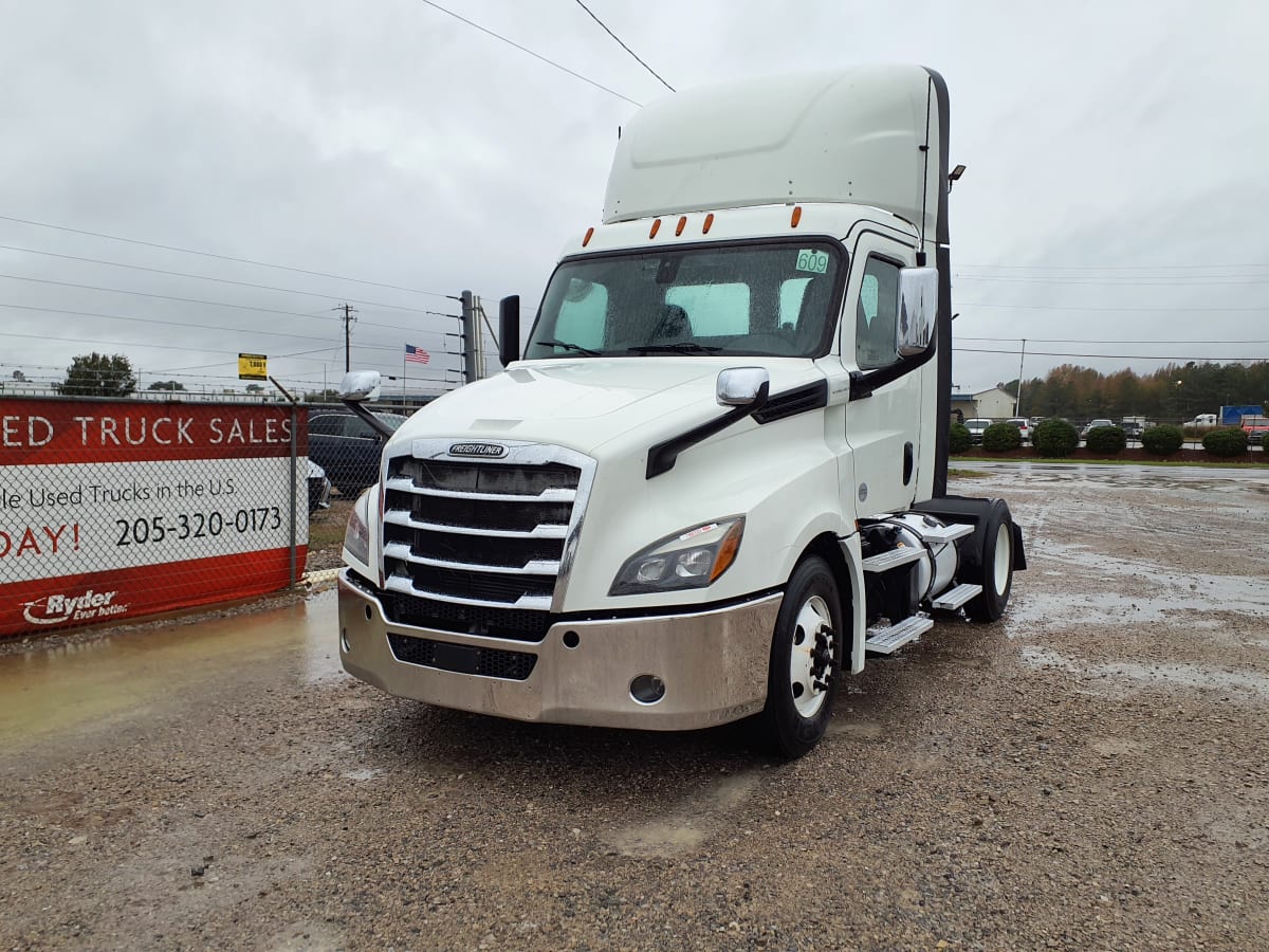 2019 Freightliner/Mercedes NEW CASCADIA 126 788332