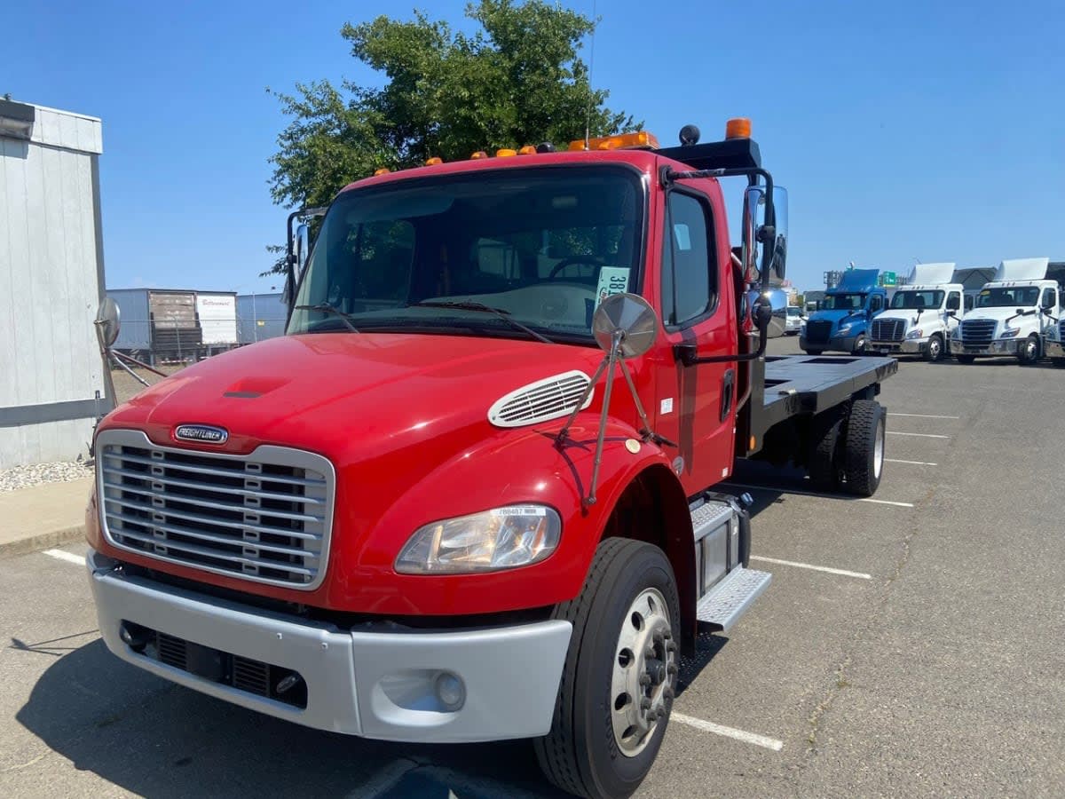 2019 Freightliner/Mercedes M2 106 788487 2019 Freightliner/Mercedes M2 106 788487