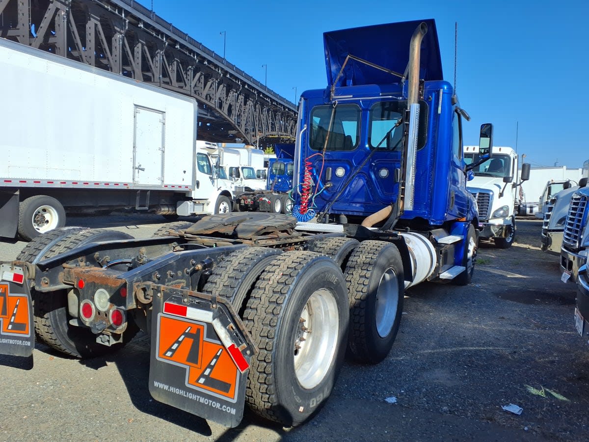 2019 Freightliner/Mercedes NEW CASCADIA PX12664 788602