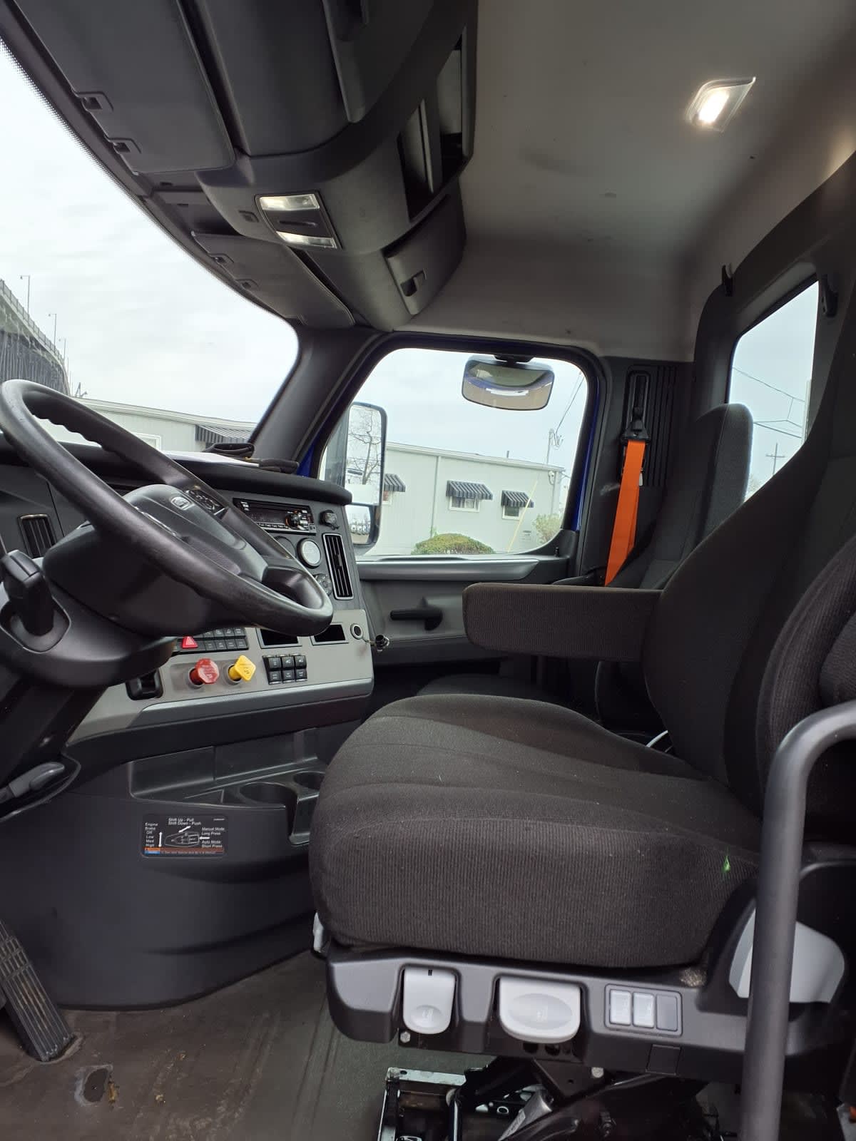 2019 Freightliner - image 7