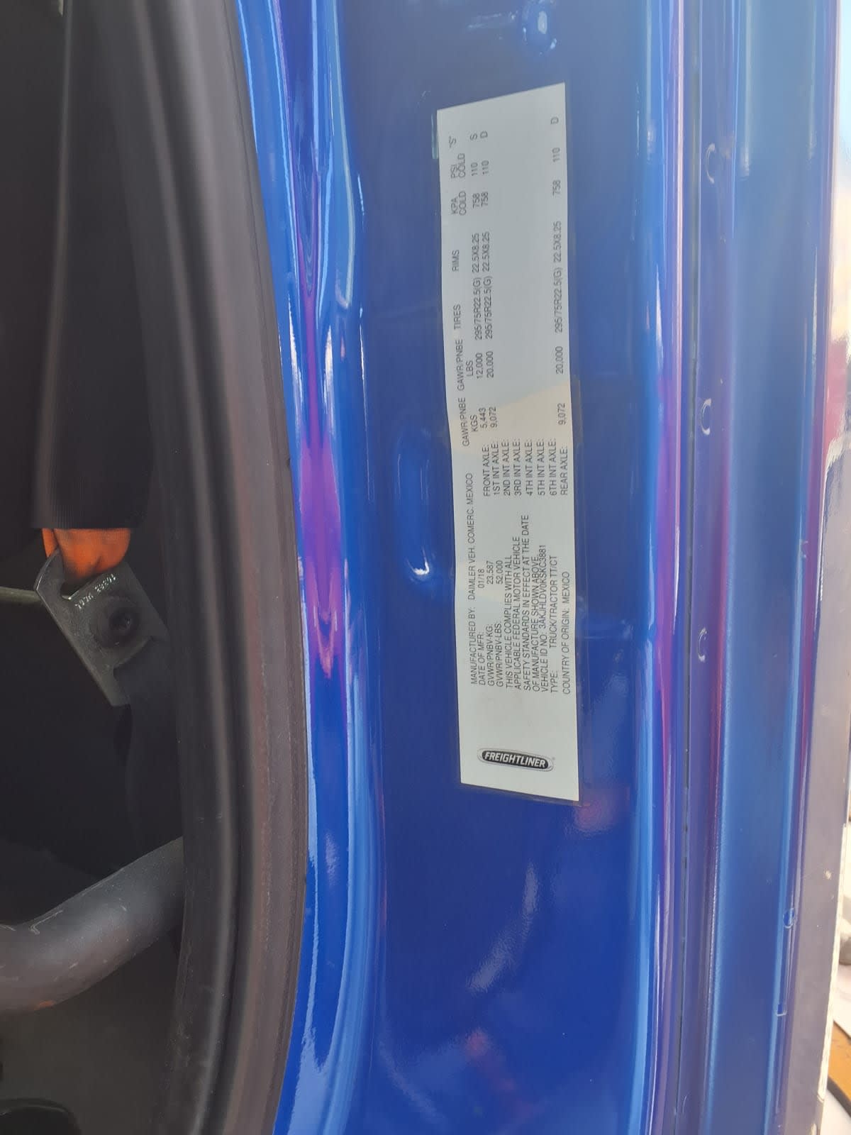 2019 Freightliner - image 12