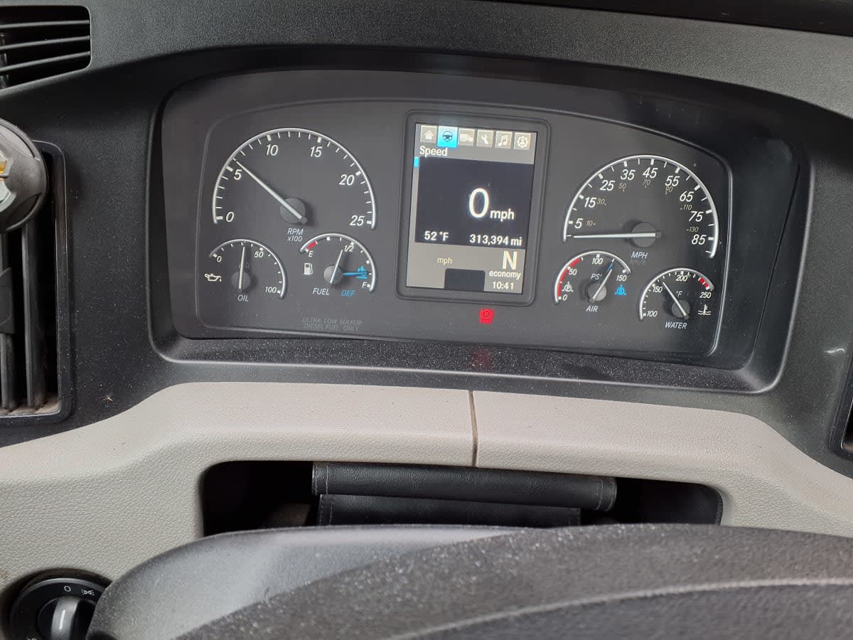 2019 Freightliner - image 7