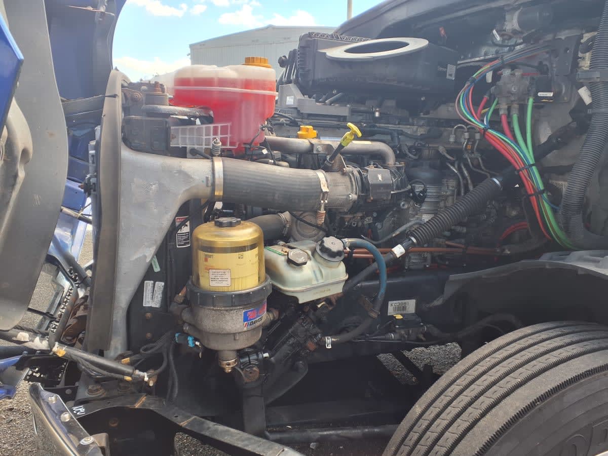 2019 Freightliner - image 8