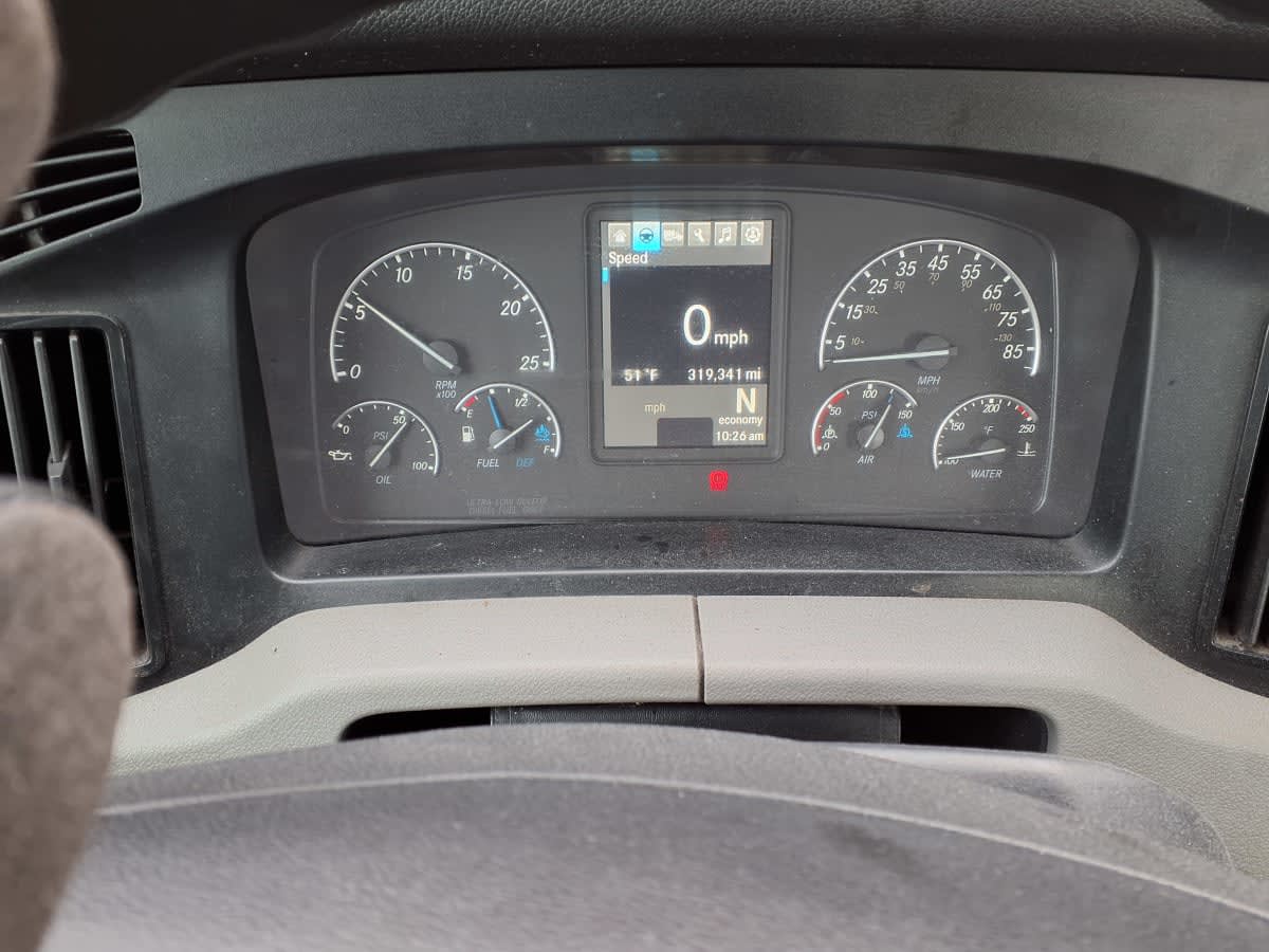 2019 Freightliner - image 11