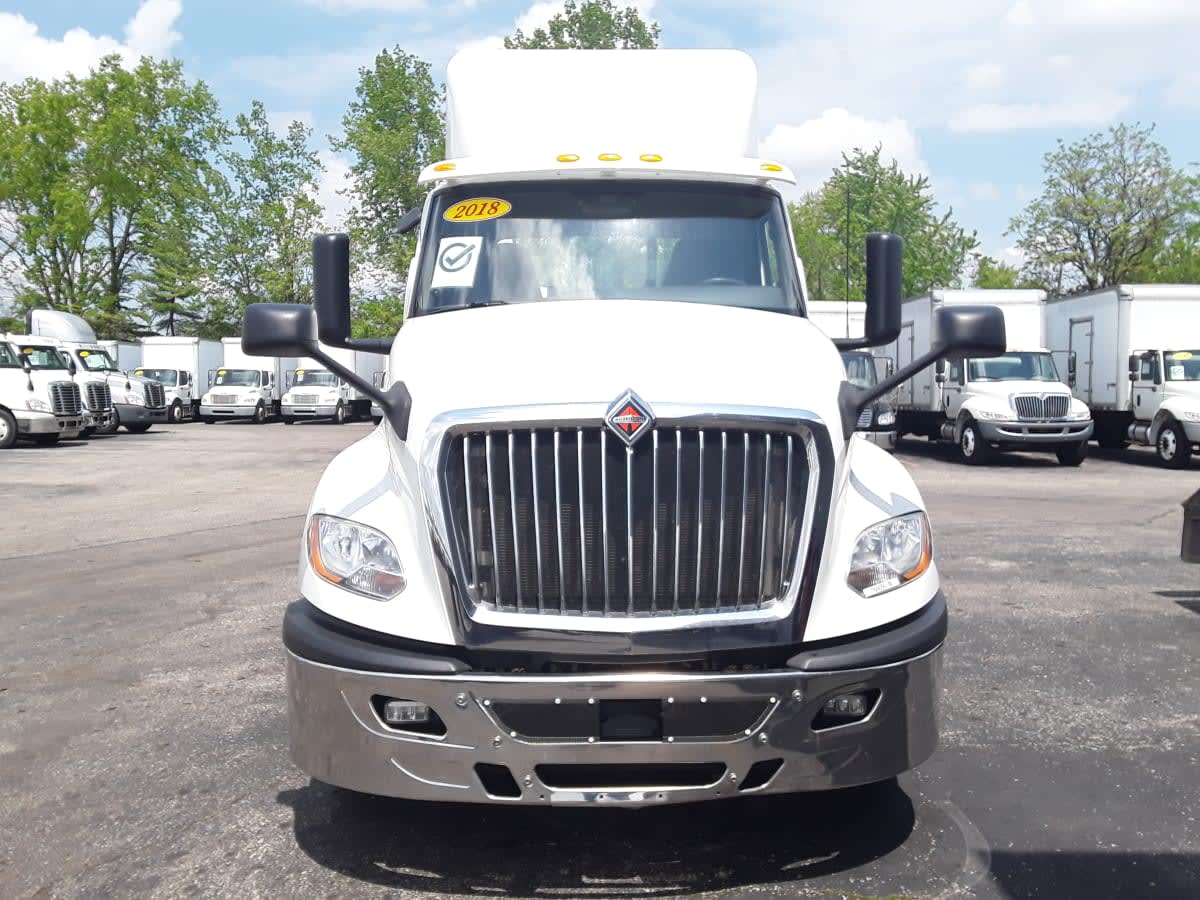 2018 Navistar International LT625 DAYCAB T/A 788690