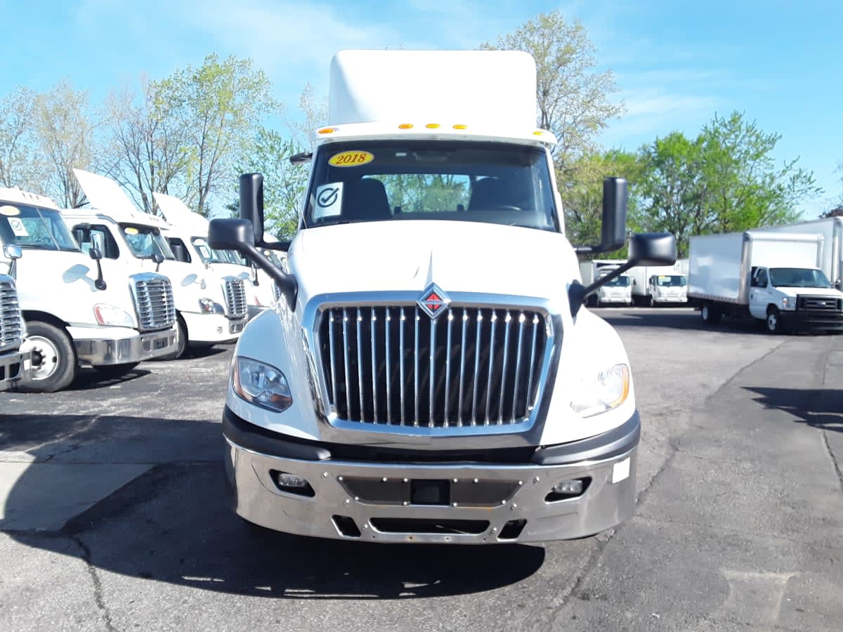 2018 Navistar International LT625 DAYCAB T/A 788715