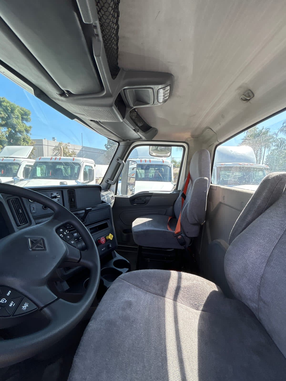 2018 Navistar International LT625 DAYCAB T/A 788766