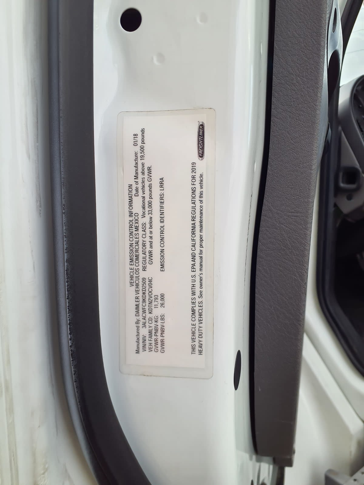 2019 Freightliner M2 106 - image 14