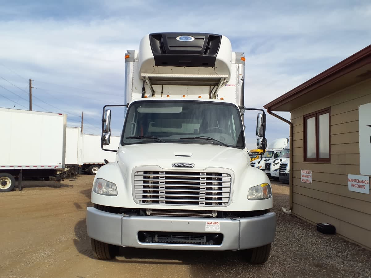 2019 Freightliner M2 106 - image 2