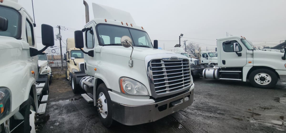 2018 Freightliner/Mercedes CASCADIA 125 788889