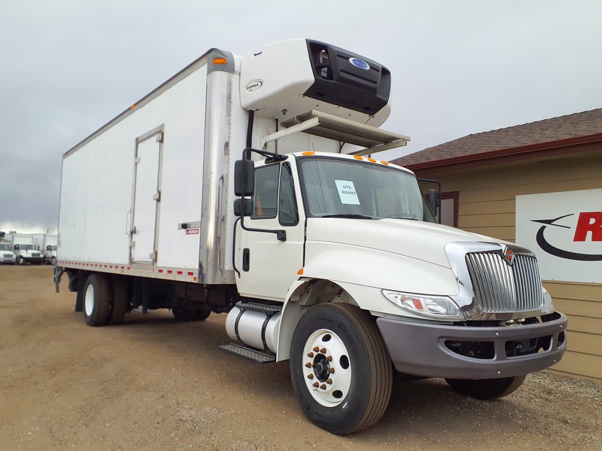 2018 International 4300 - image 3
