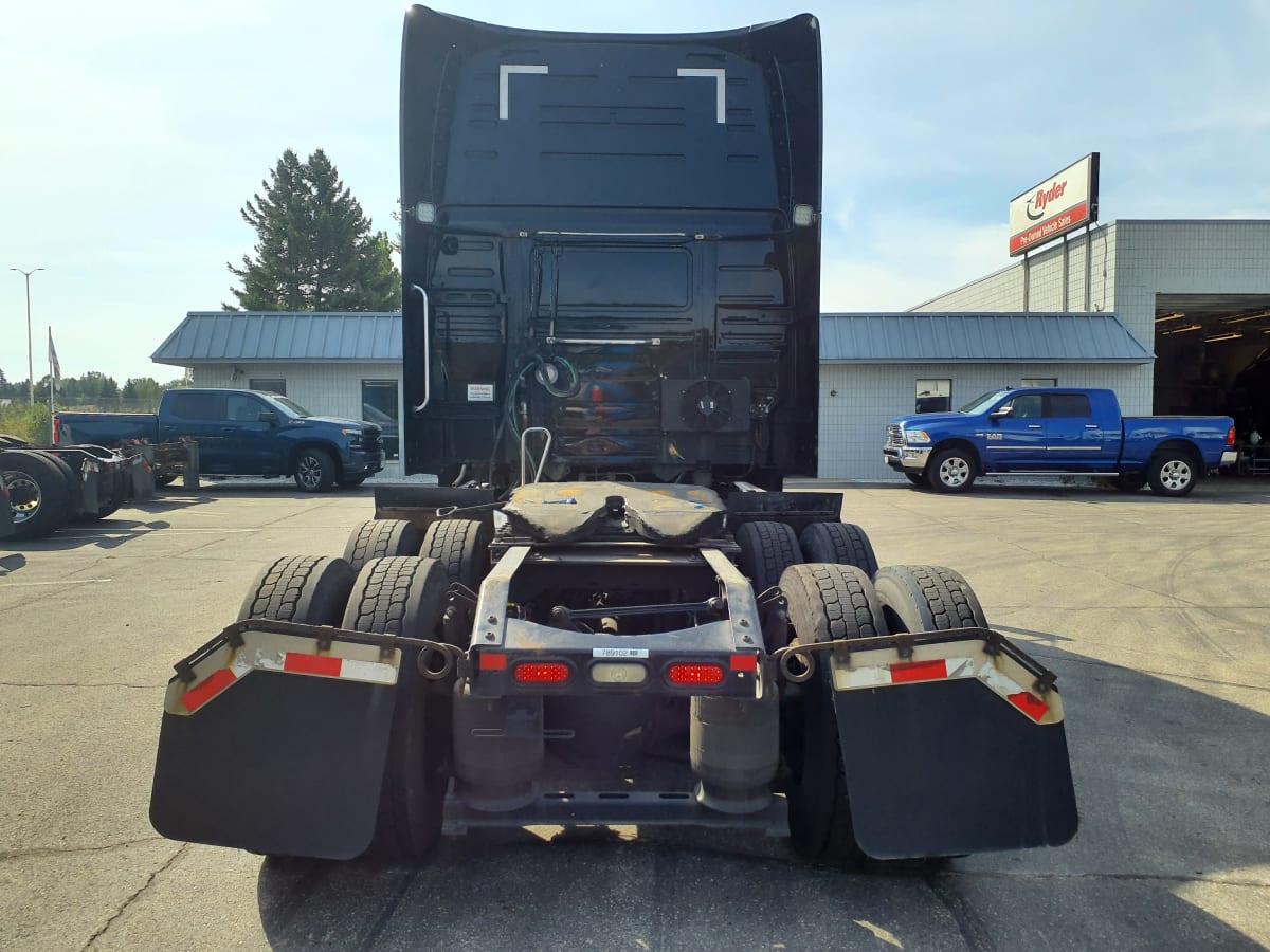 2019 Volvo VNL64T-760 789102