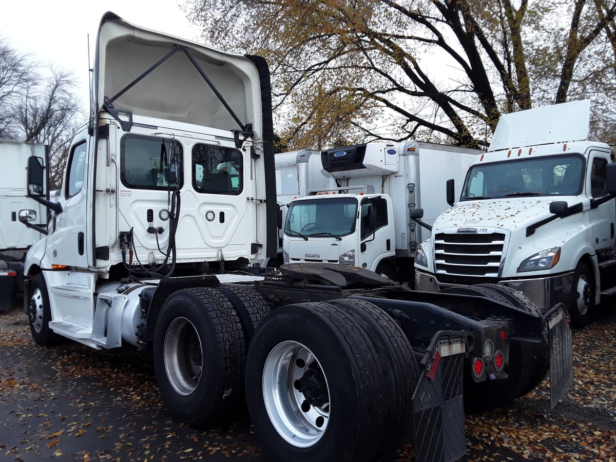 2019 Freightliner/Mercedes NEW CASCADIA PX12664 789445