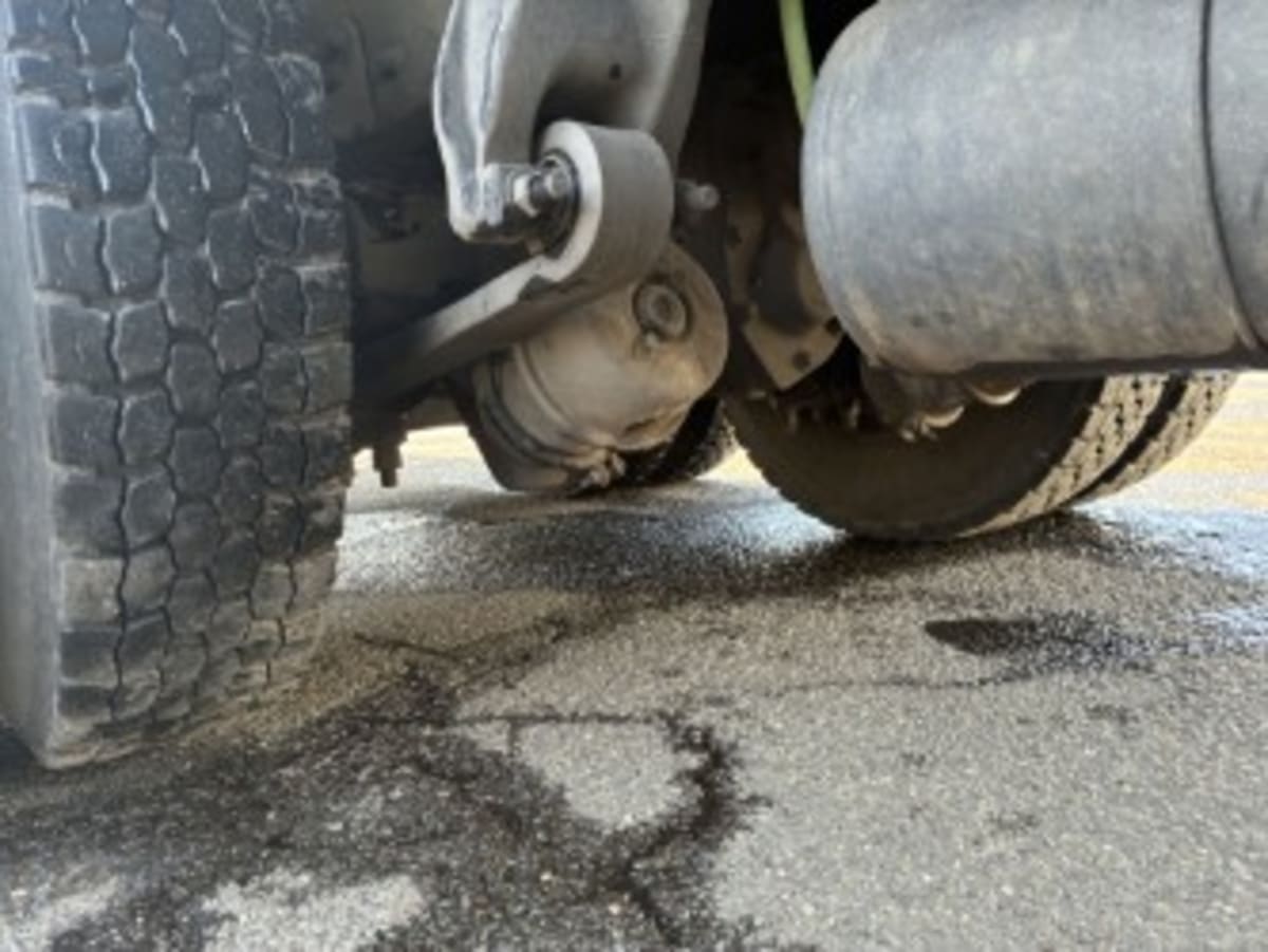 2019 Freightliner M2 112 - image 14