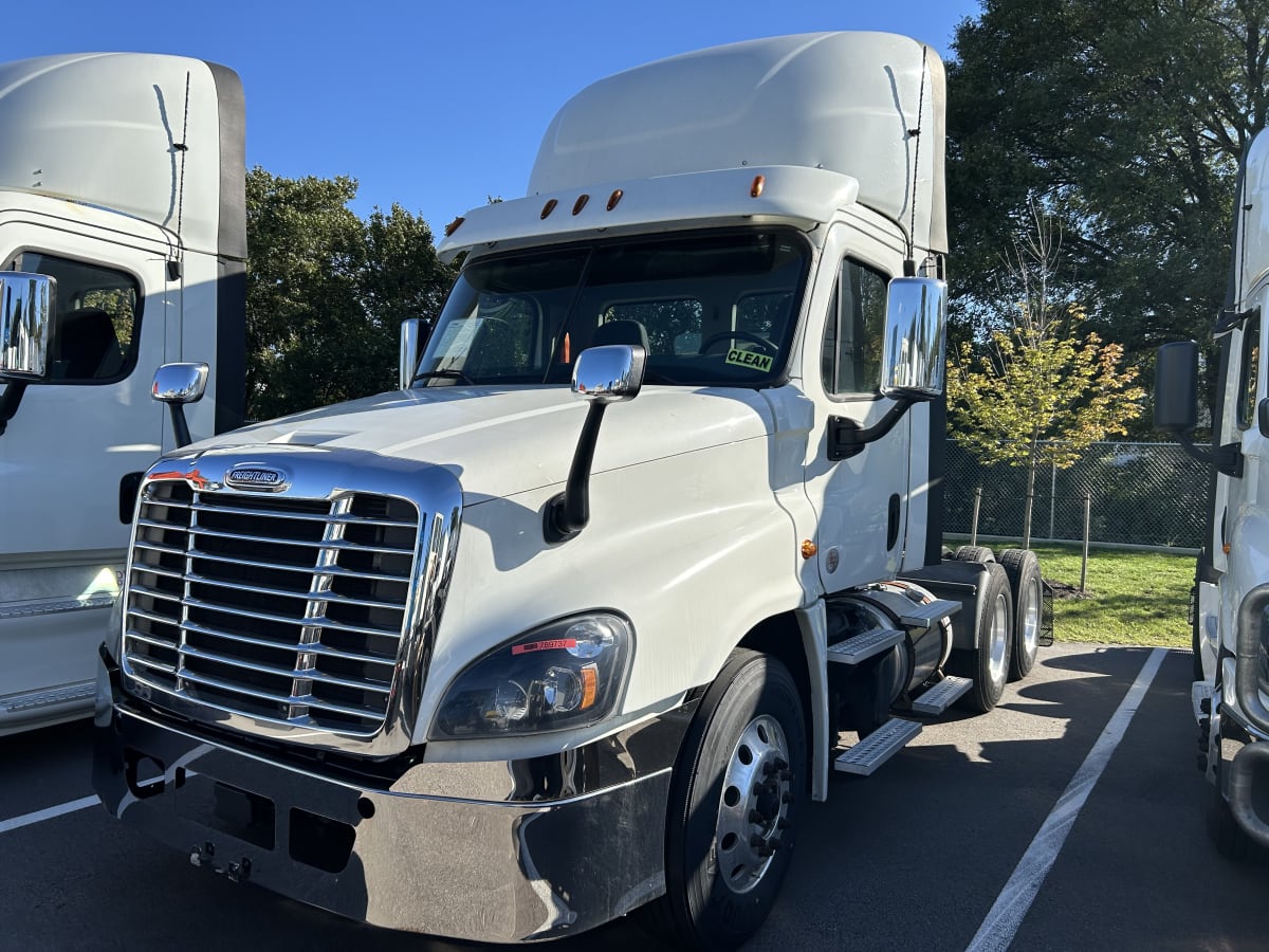 2018 Freightliner/Mercedes CASCADIA 125 789737