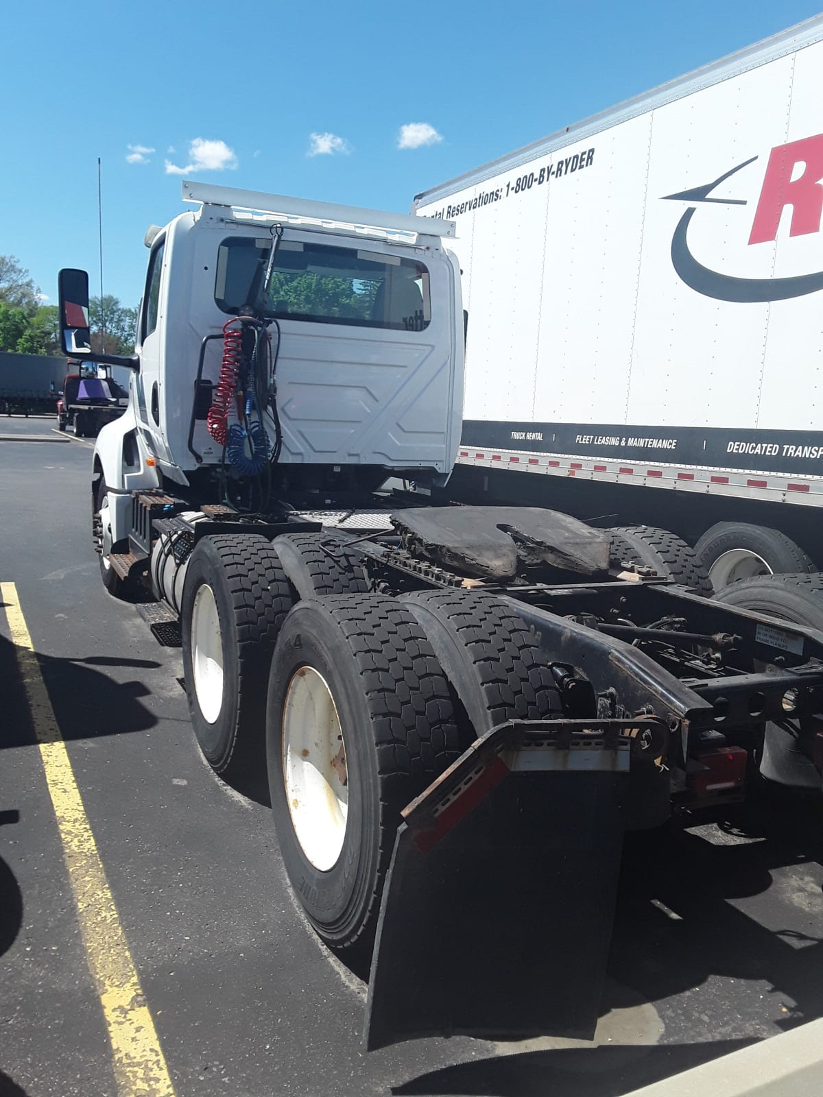 2018 Navistar International LT625 DAYCAB T/A 790134