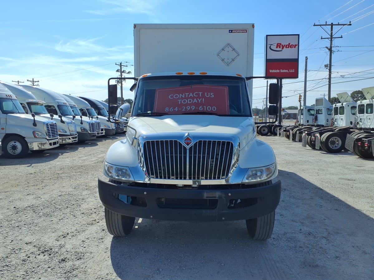 2019 Navistar International 4300 790213