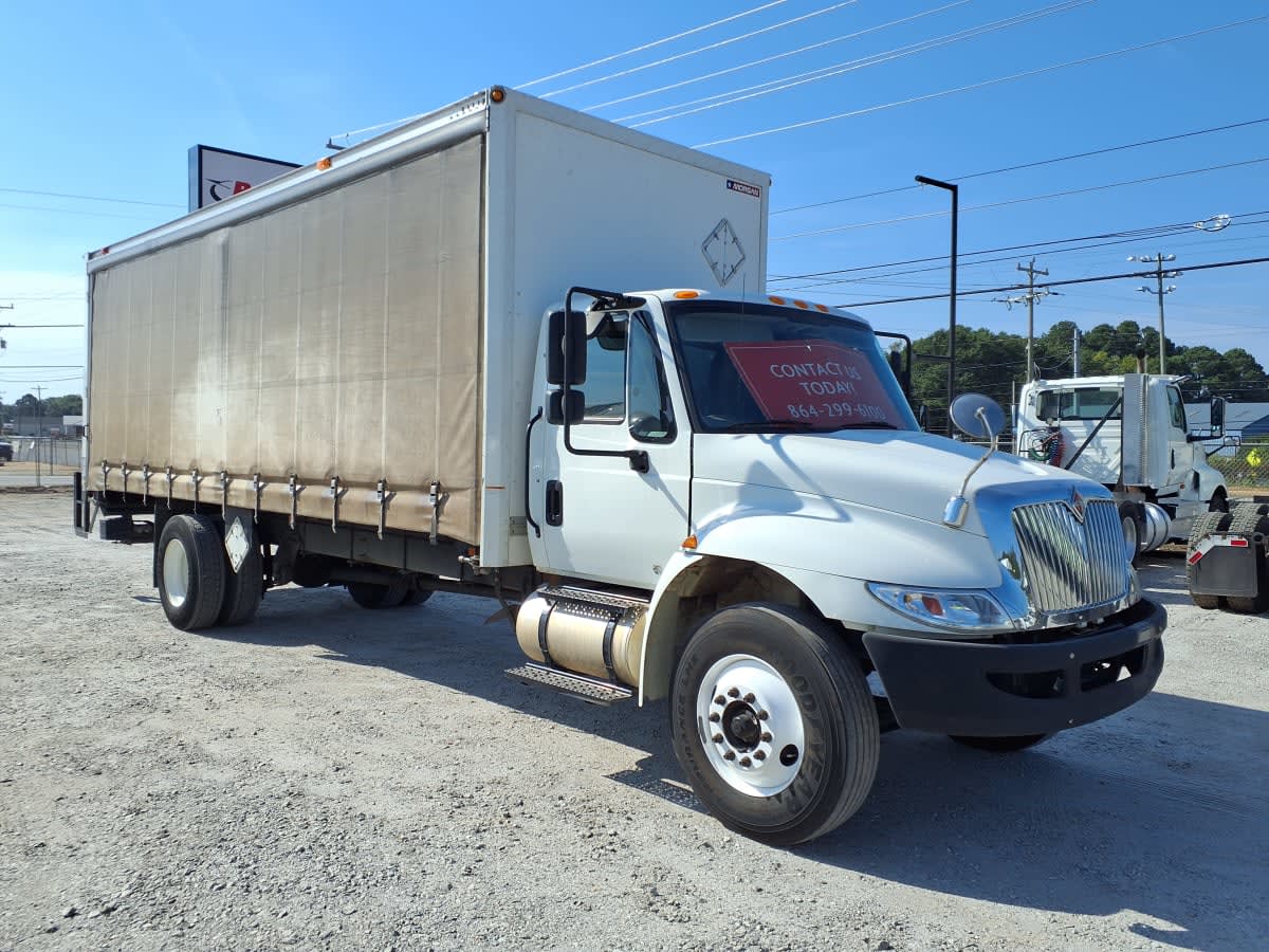 2019 Navistar International 4300 790213