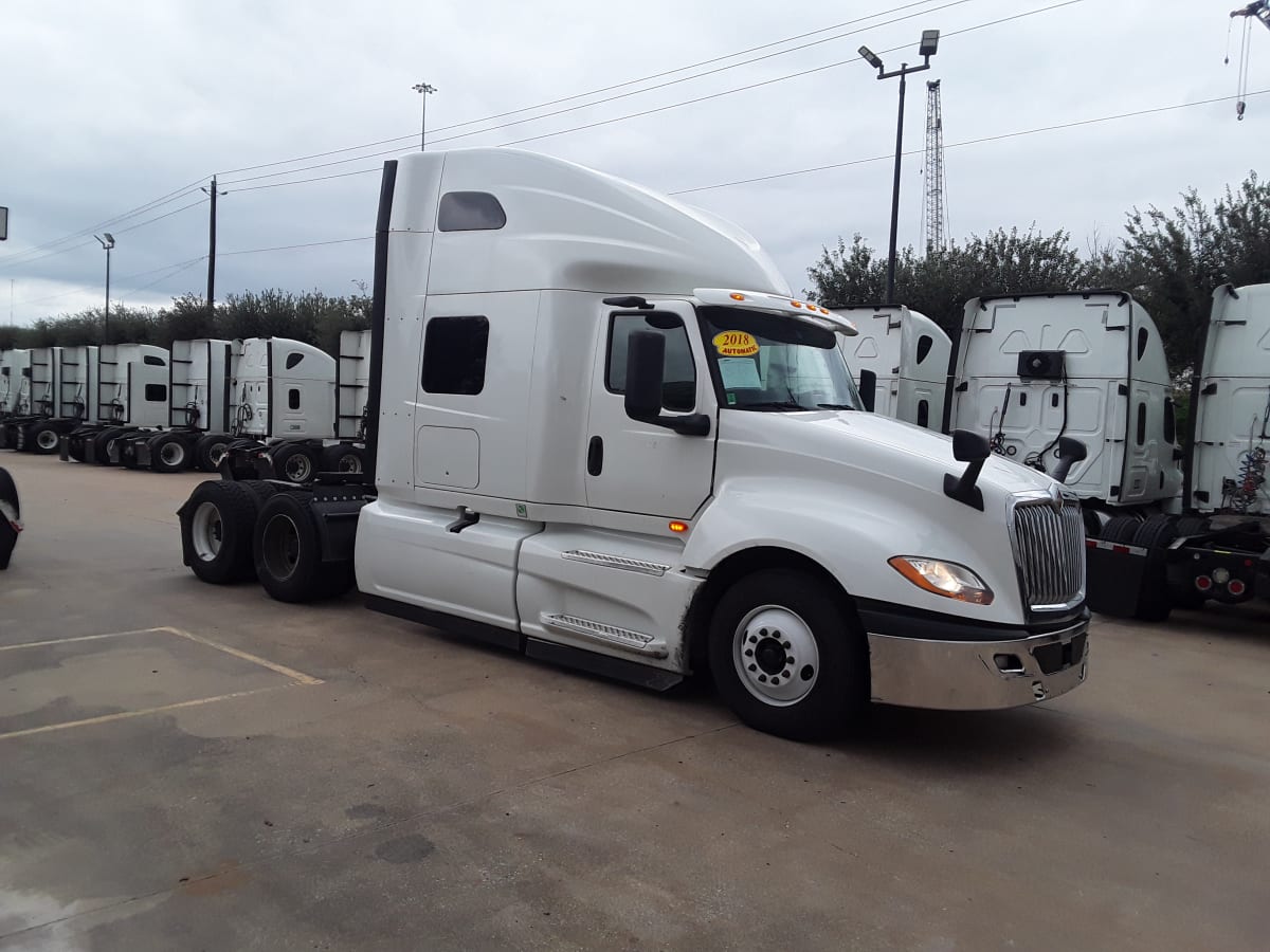 2018 Navistar International LT625 SLPR CAB 790269