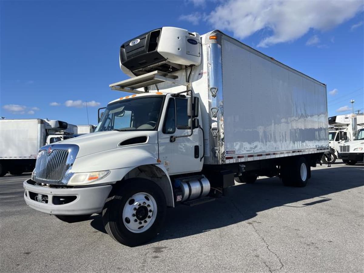 2018 Navistar International 4300 790353
