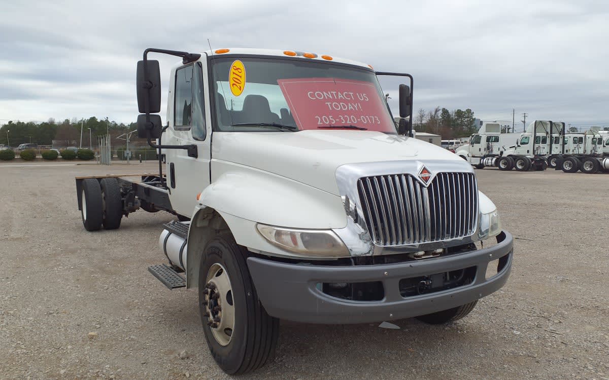 2018 Navistar International 4300 790806