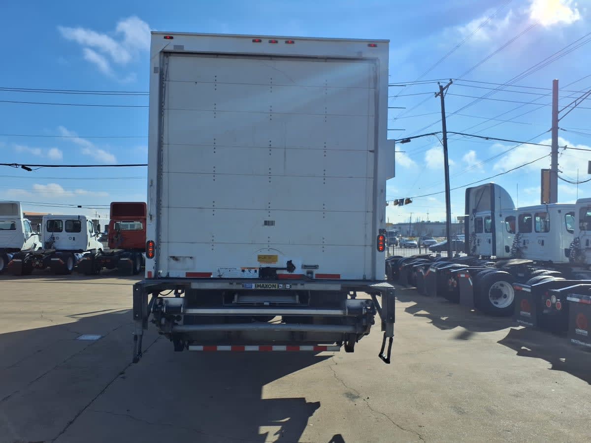 2018 Navistar International 4300 790811