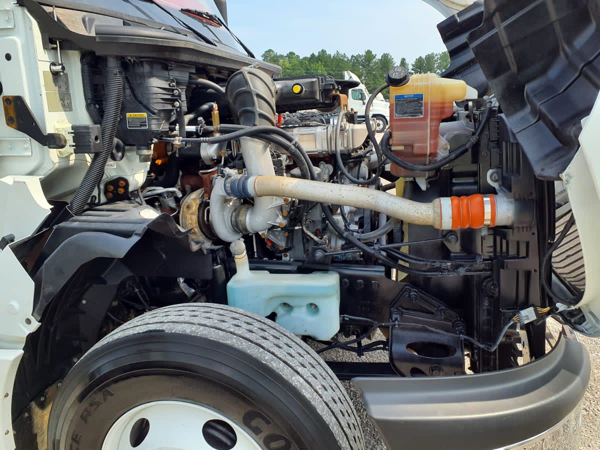 2018 Navistar International LT625 DAYCAB T/A 790842