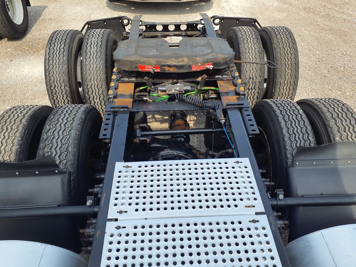 2018 Navistar International LT625 DAYCAB T/A 790842