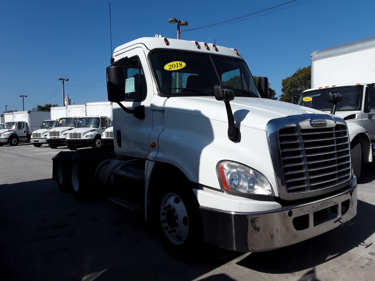 2018 Freightliner/Mercedes CASCADIA 125 790962