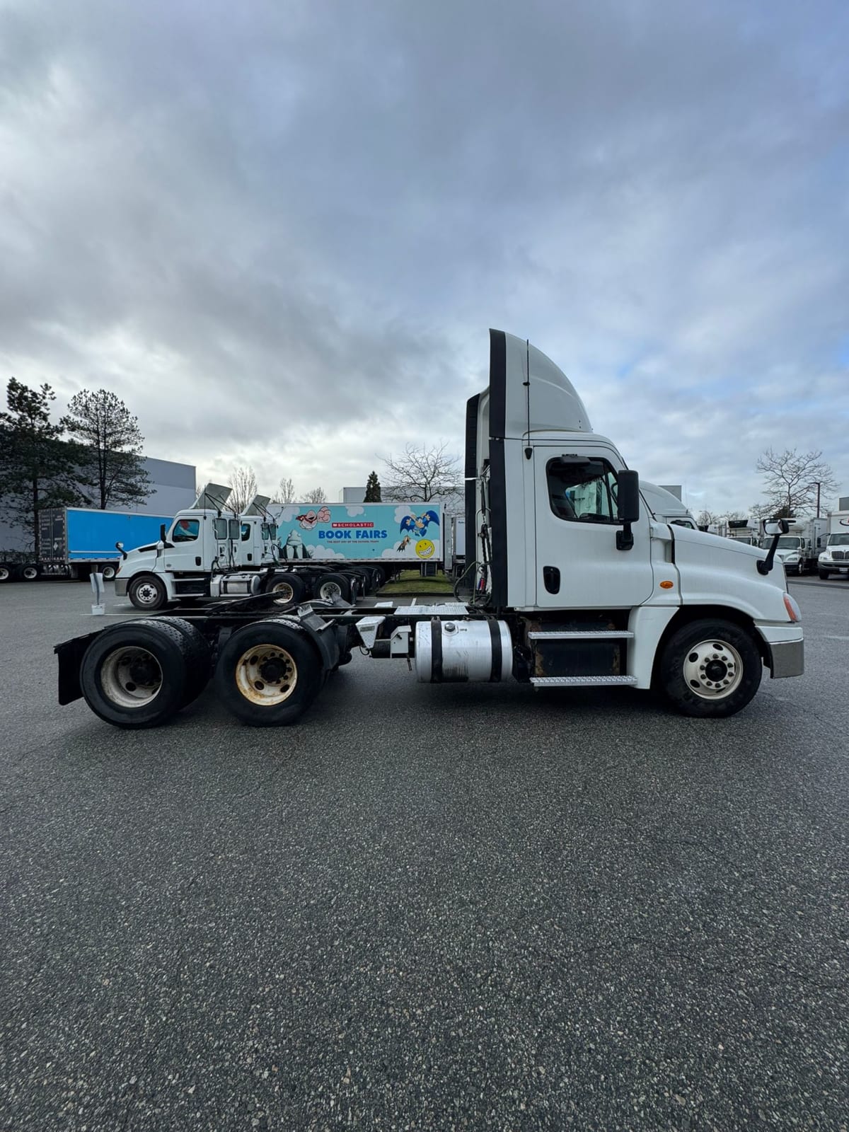 2018 Freightliner/Mercedes CASCADIA 125 791089