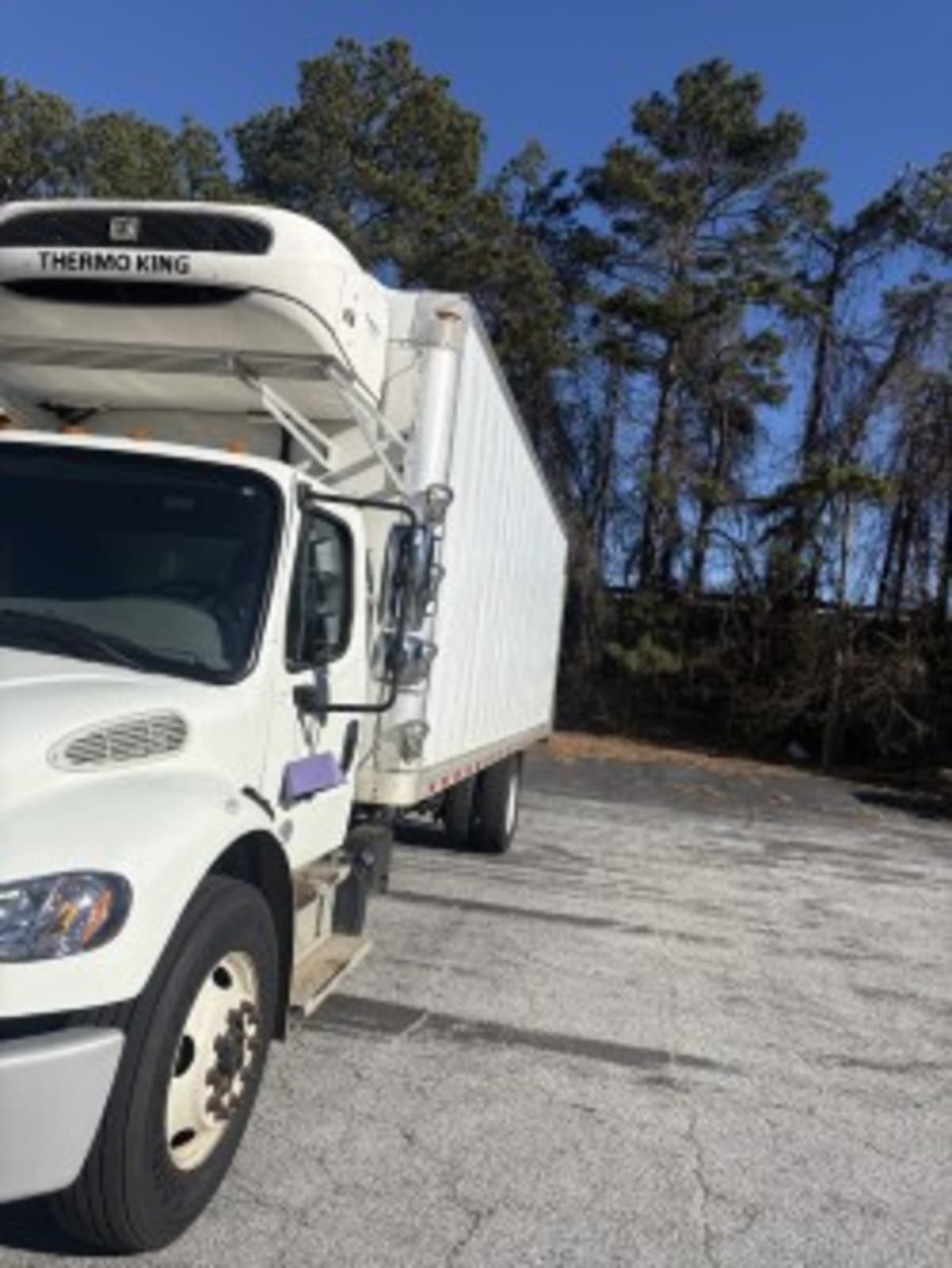 2019 Freightliner M2 106 - image 1