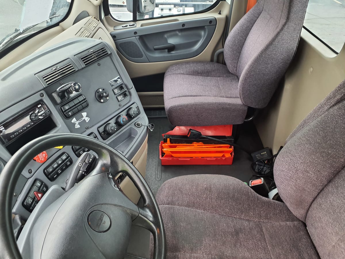 2019 Freightliner/Mercedes CASCADIA 125 791225