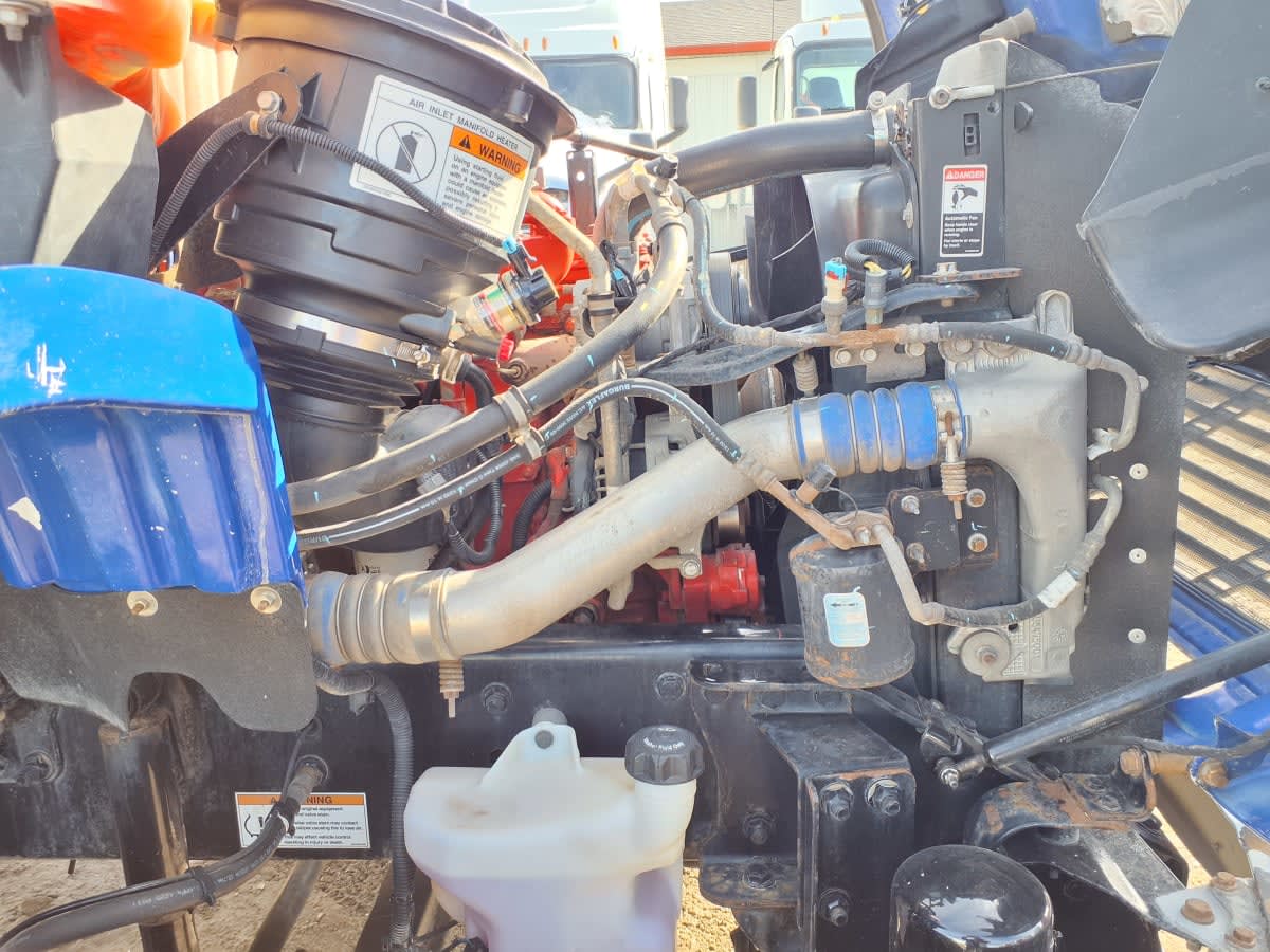 2019 Freightliner/Mercedes M2 106 791578