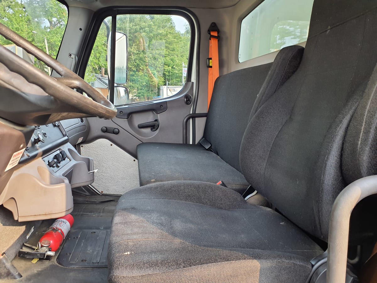 2019 Freightliner/Mercedes M2 106 791759