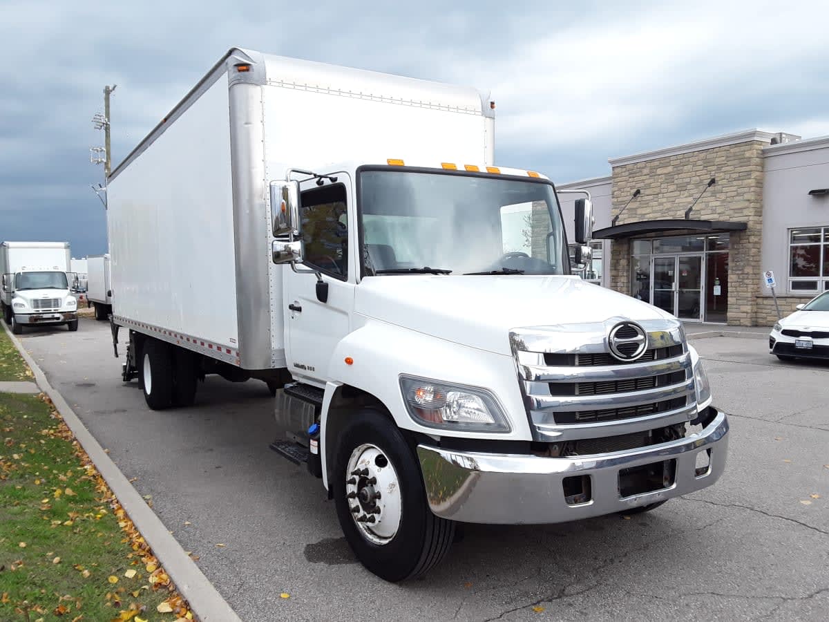 2018 Hino 338 792027