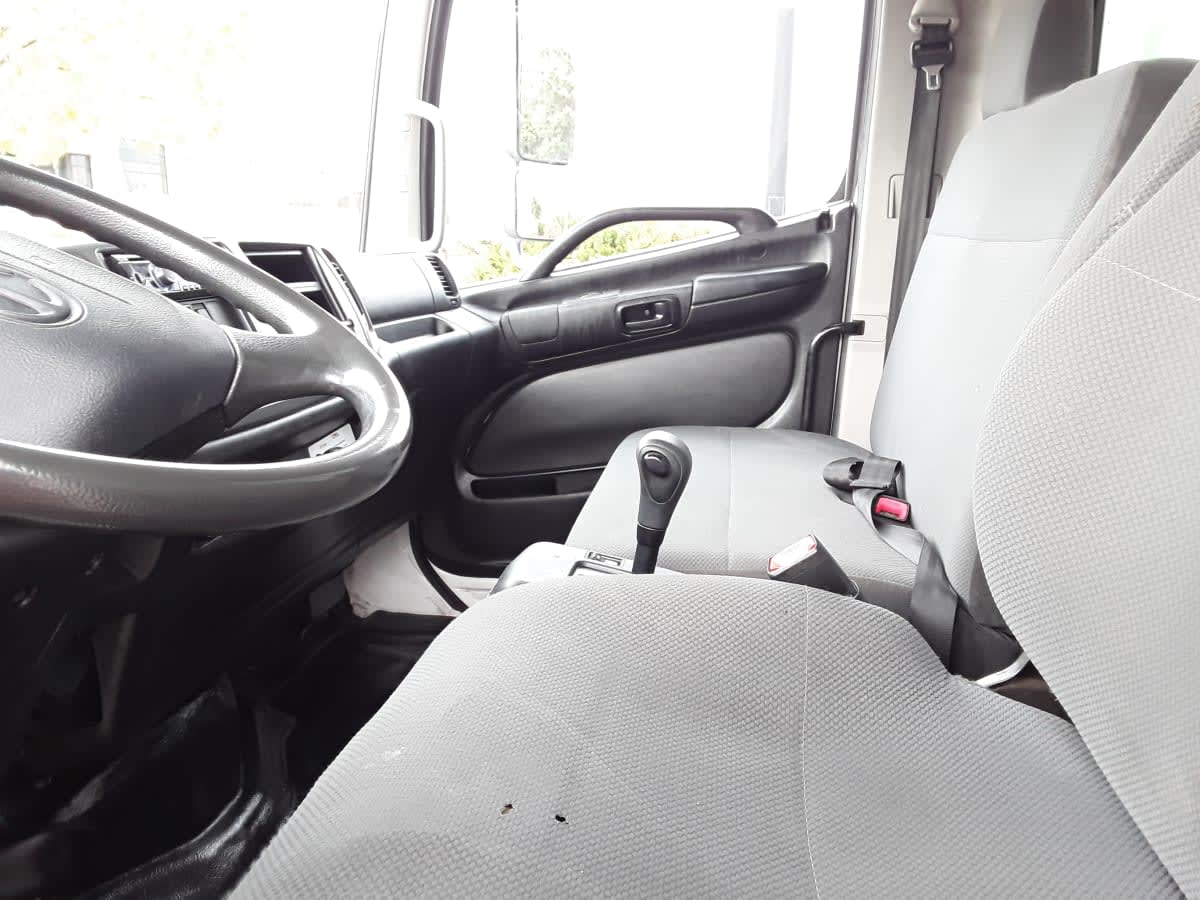 2018 Hino 338 792027