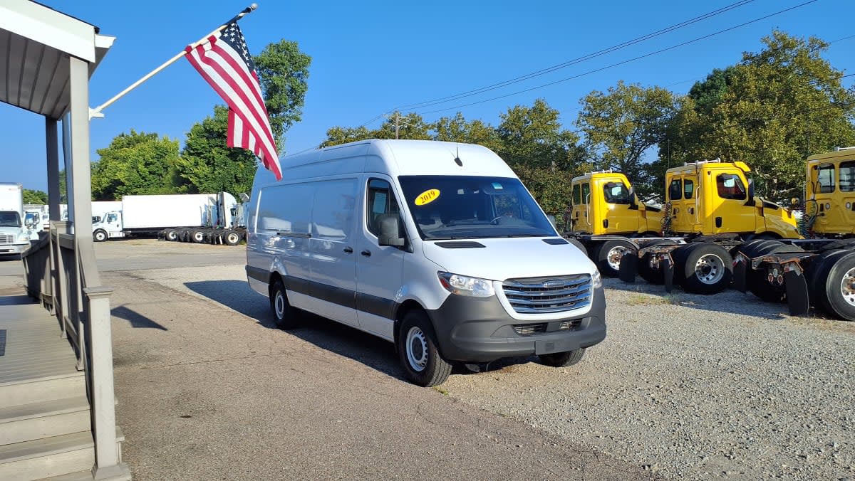 2019 Mercedes-Benz 2500 792035