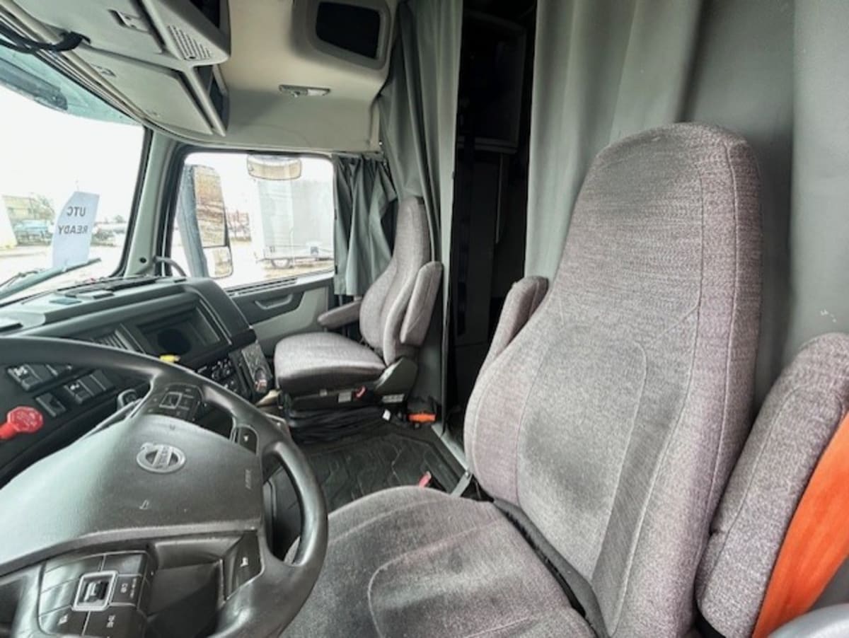 2019 Volvo VNR64T-640 792128