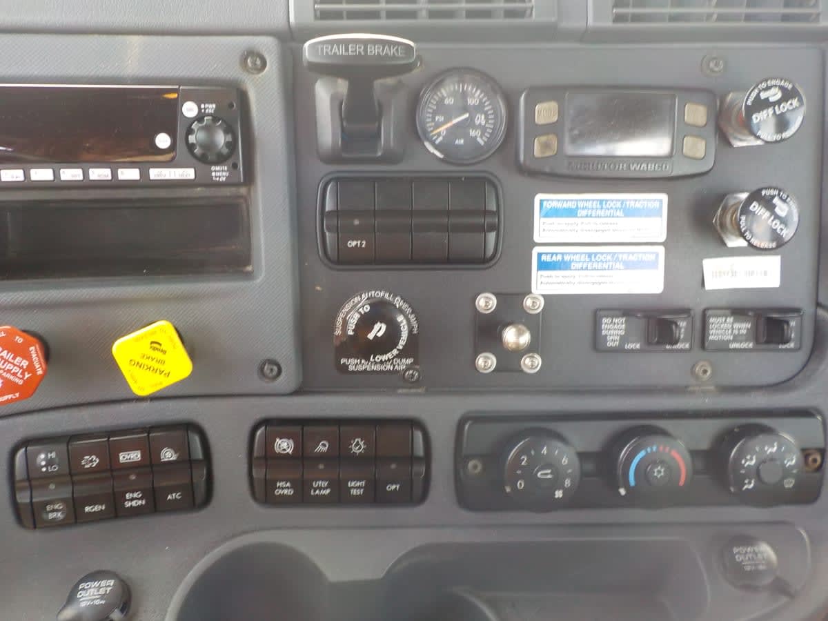 2019 Freightliner/Mercedes CASCADIA 125 792132