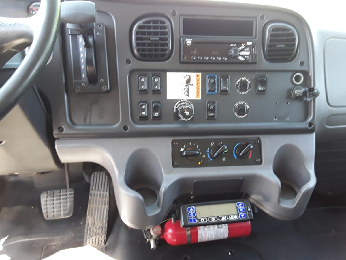 2018 Freightliner/Mercedes M2 106 792481