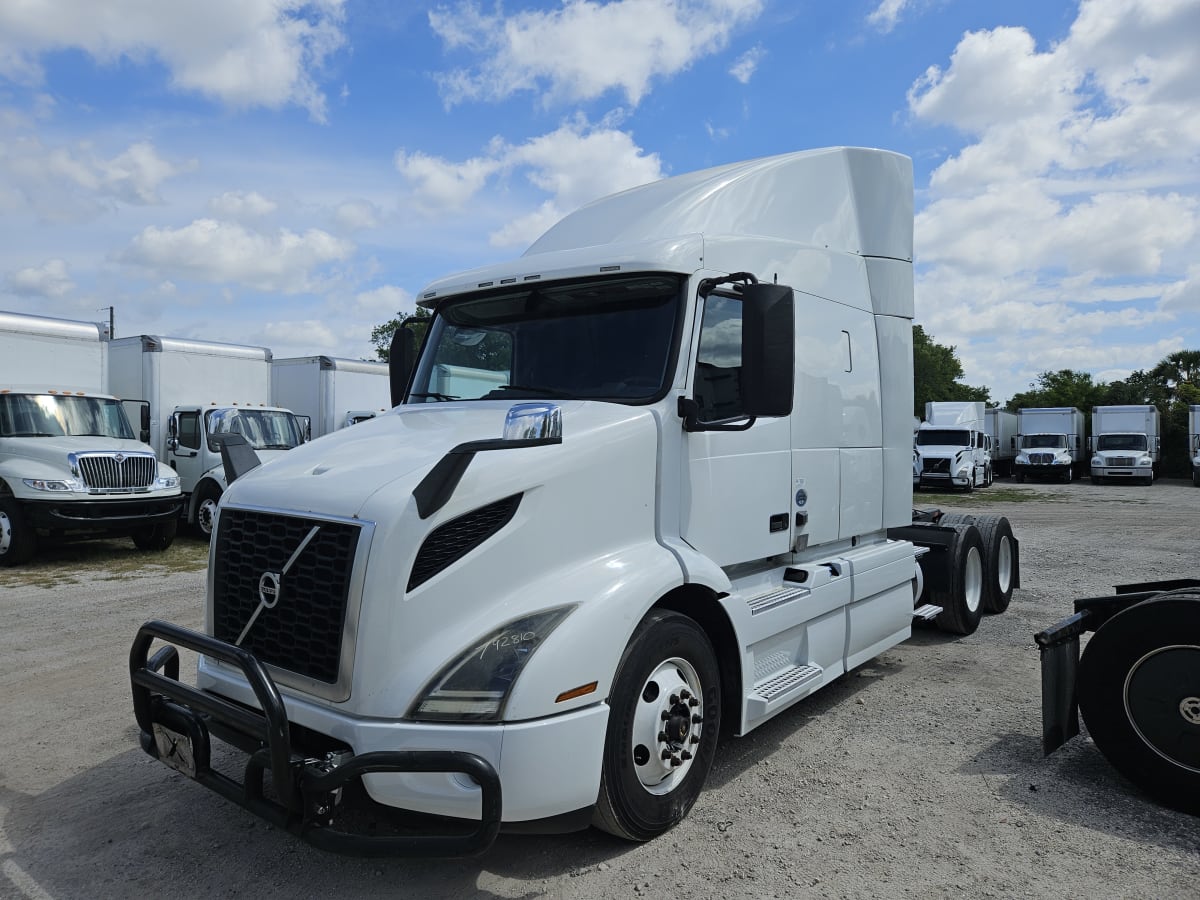 2019 Volvo VNR64T-640 792810