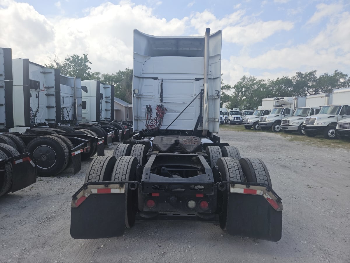 2019 Volvo VNR64T-640 792811