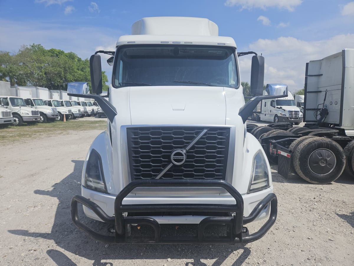 2019 Volvo VNR64T-640 792811