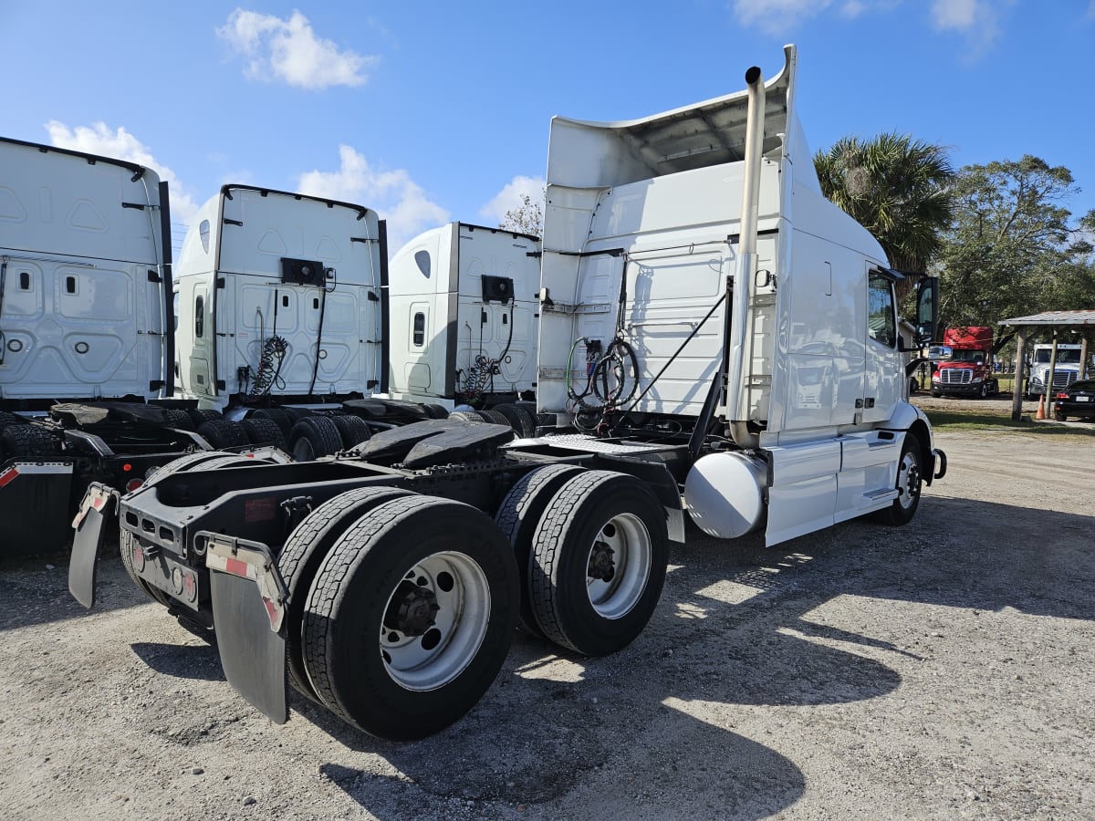 2019 Volvo VNR64T-640 792868