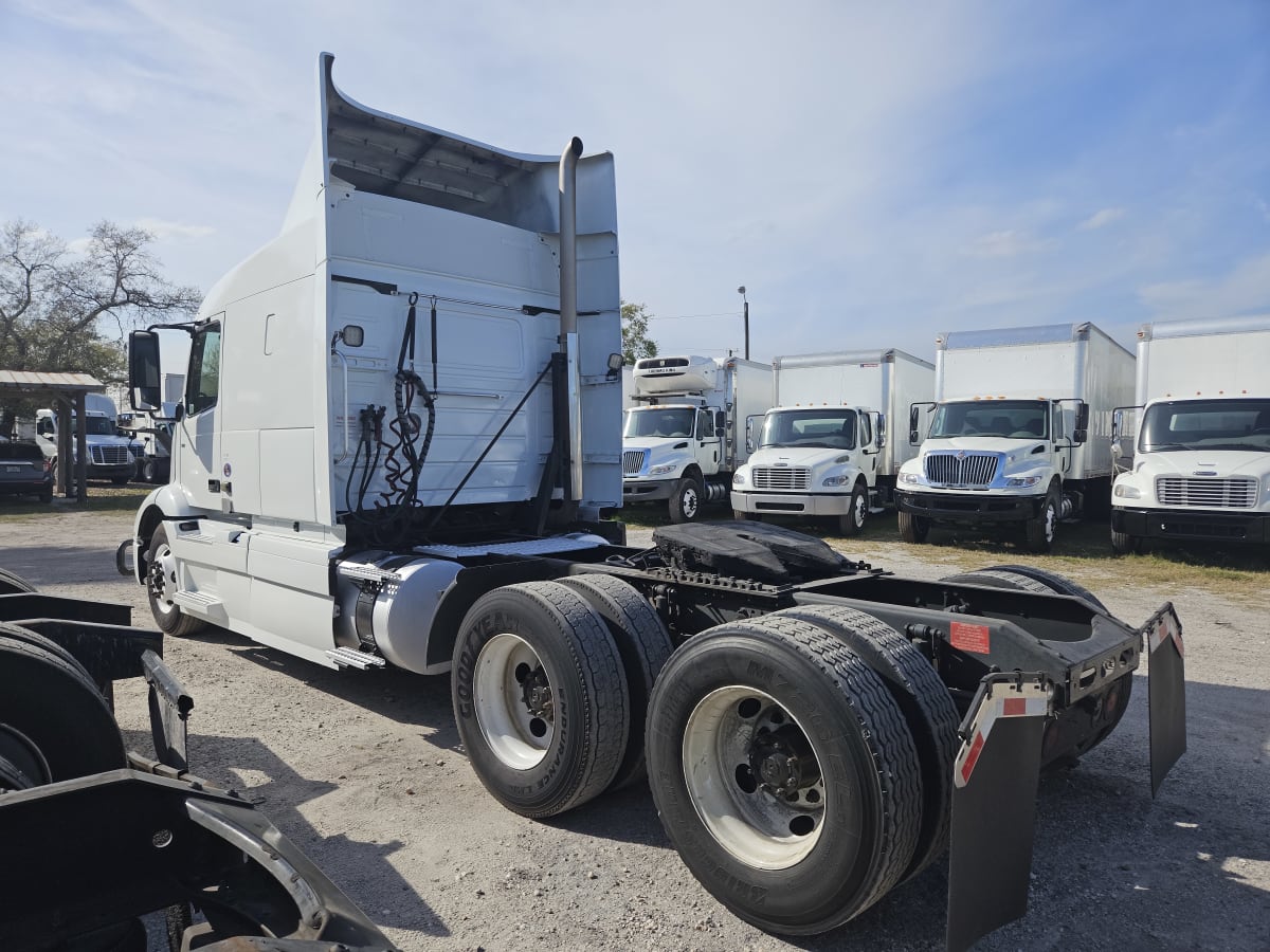 2019 Volvo VNR64T-640 792870