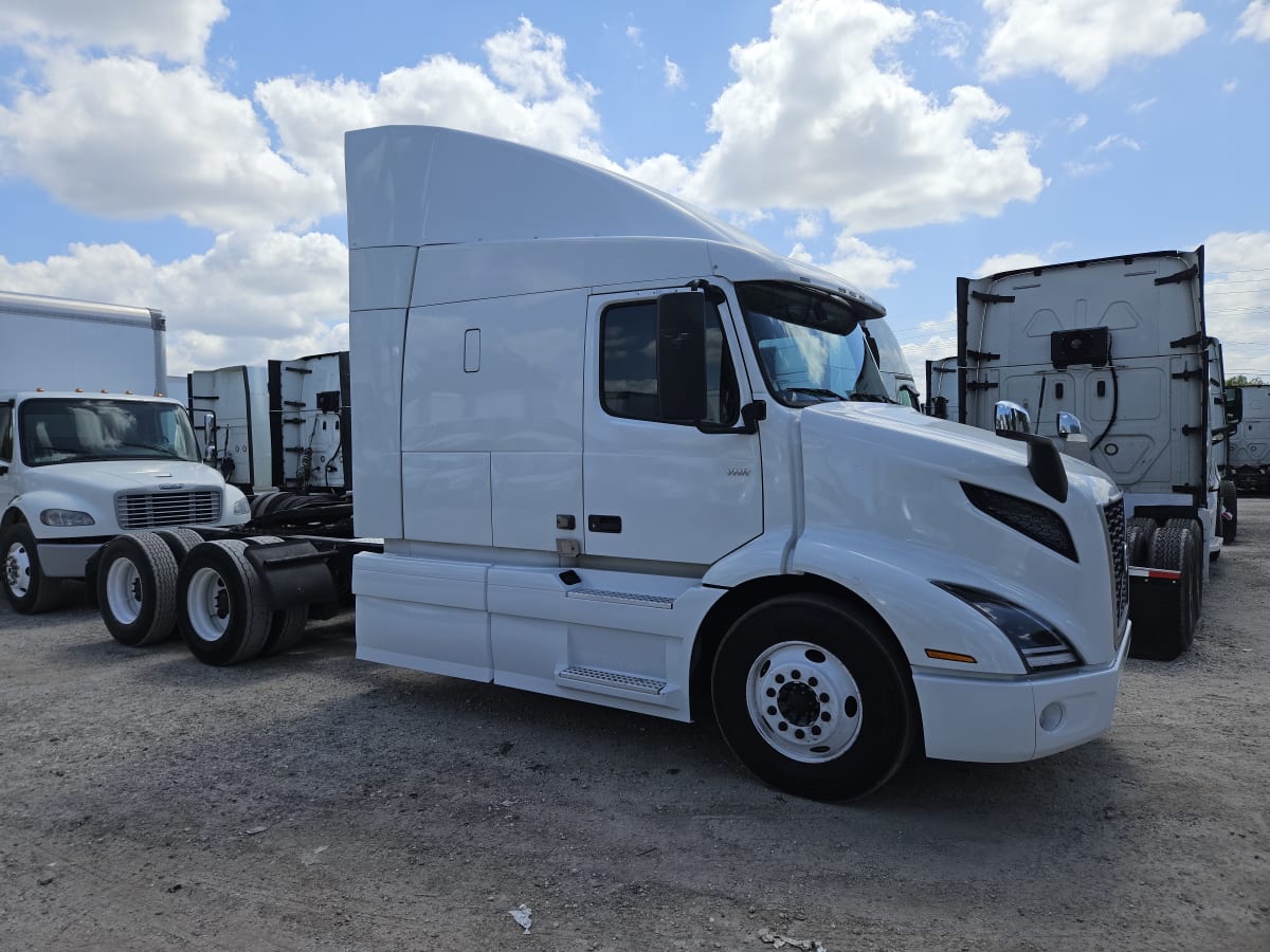 2019 Volvo VNR64T-640 792872