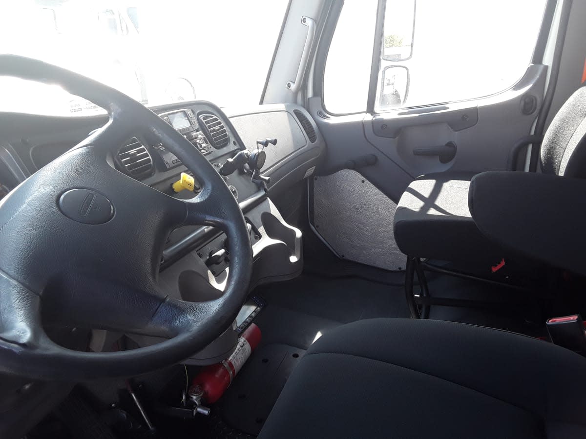 2019 Freightliner M2 106 792906