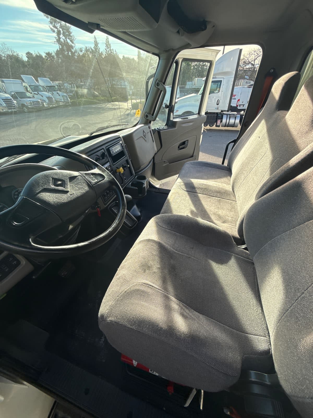 2018 Navistar International 4300 792920